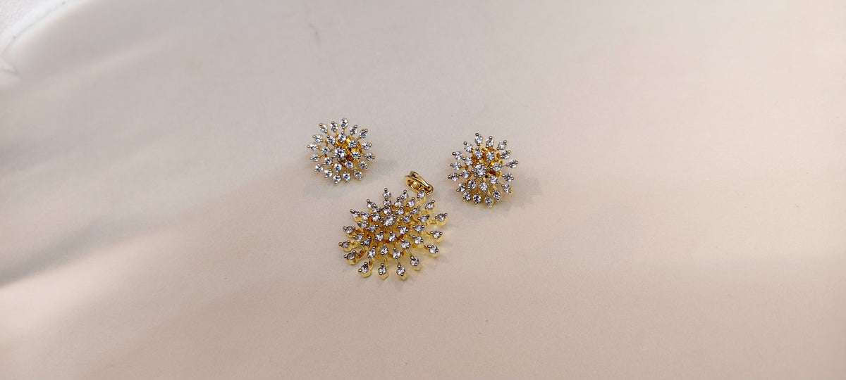 Asteria Bloom Pendant & Earring Set – real photo 4