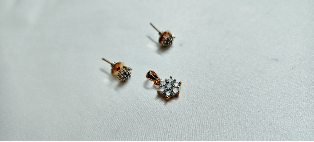 Elaris Rosette – real photo 1