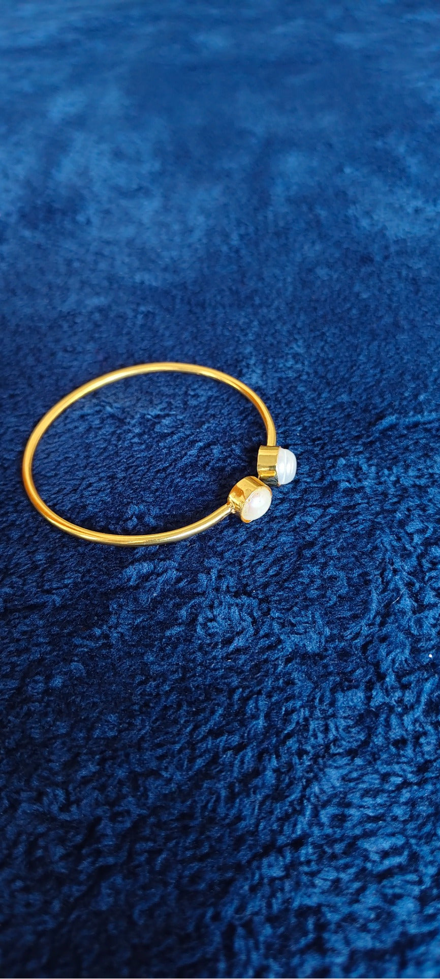 Selene Pearl Duo Cuff Bracelet – real photo 4