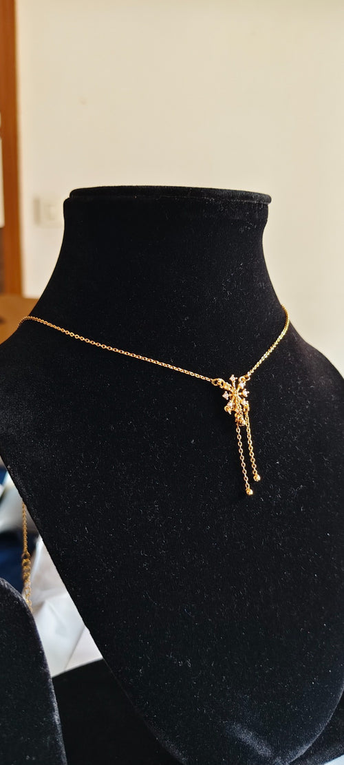 Astra Starfall Necklace – real photo 1