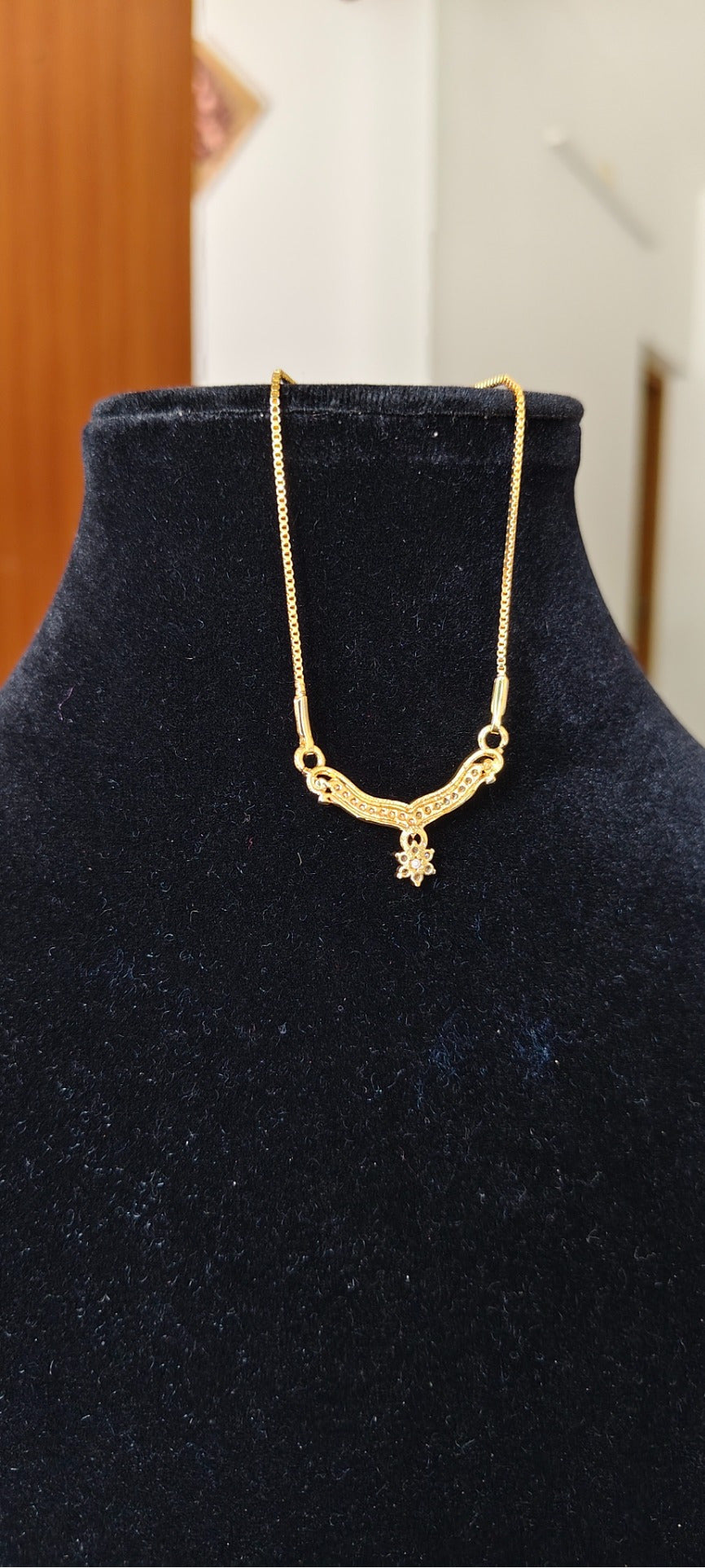 Liora Blossom Necklace – real photo 7