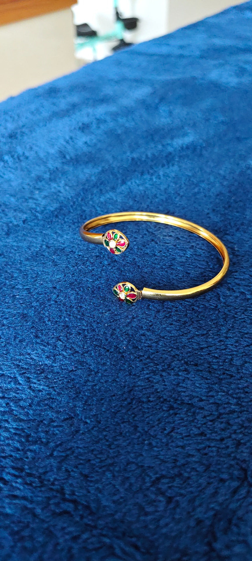 Amara Floral Cuff Bracelet – real photo 2