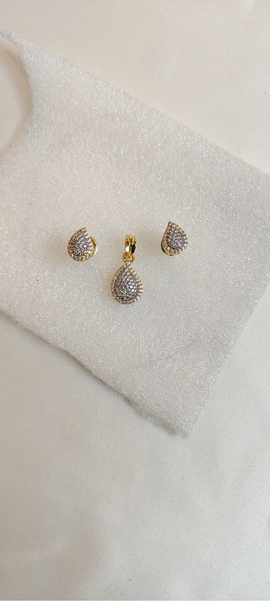 Estelle Teardrop Pendant & Earring Set – real photo 1