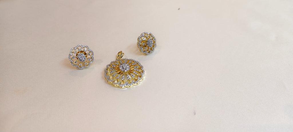 Solara Bloom Pendant & Earring Set – real photo 2