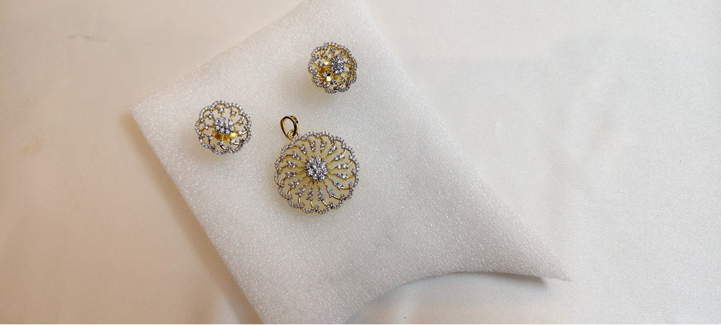 Solara Bloom Pendant & Earring Set – real photo 7
