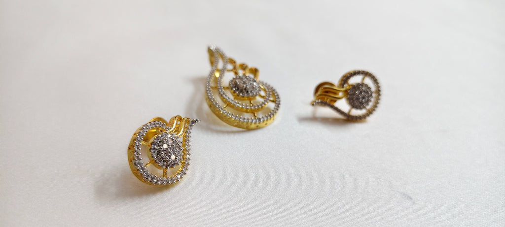 Calista Flame Pendant & Earring Set – real photo 4