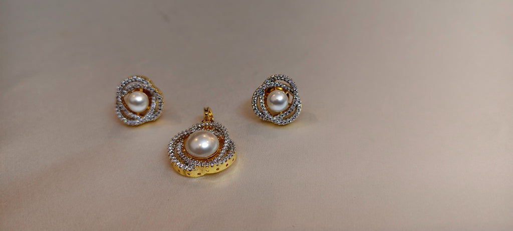 Pearl Embrace Pendant & Earring Set – real photo 5